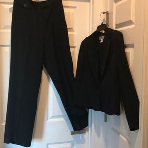 Jones of NY classic Suit